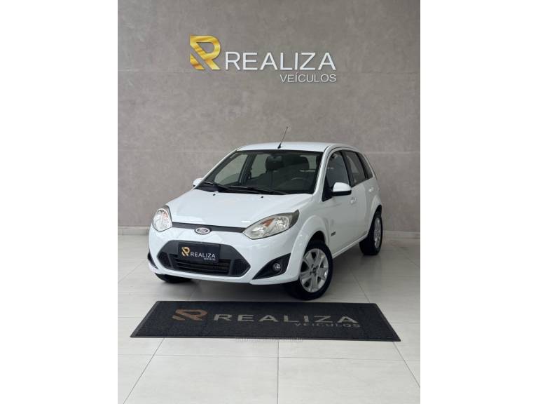 FORD - FIESTA - 2012/2012 - Branca - R$ 35.900,00