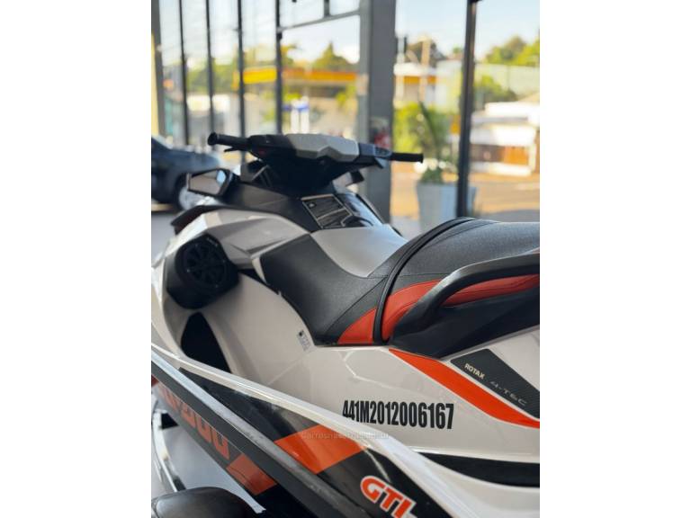 SEADOO - JET SKI - 2012/2012 - Branca - R$ 74.900,00