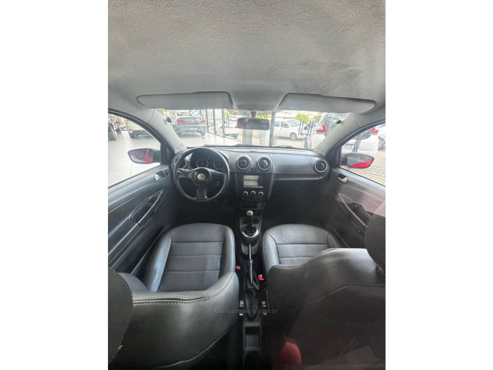 VOLKSWAGEN - SAVEIRO - 2012/2012 - Vermelha - R$ 44.900,00