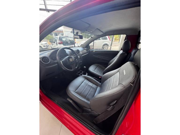 VOLKSWAGEN - SAVEIRO - 2012/2012 - Vermelha - R$ 44.900,00