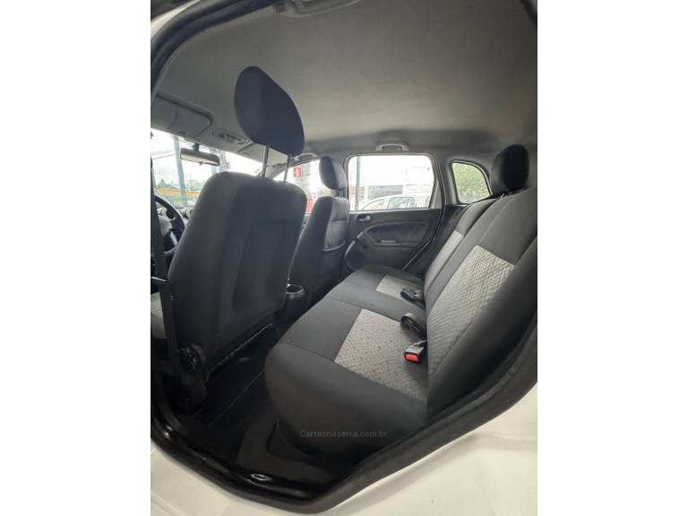 FORD - FIESTA - 2012/2012 - Branca - R$ 35.900,00