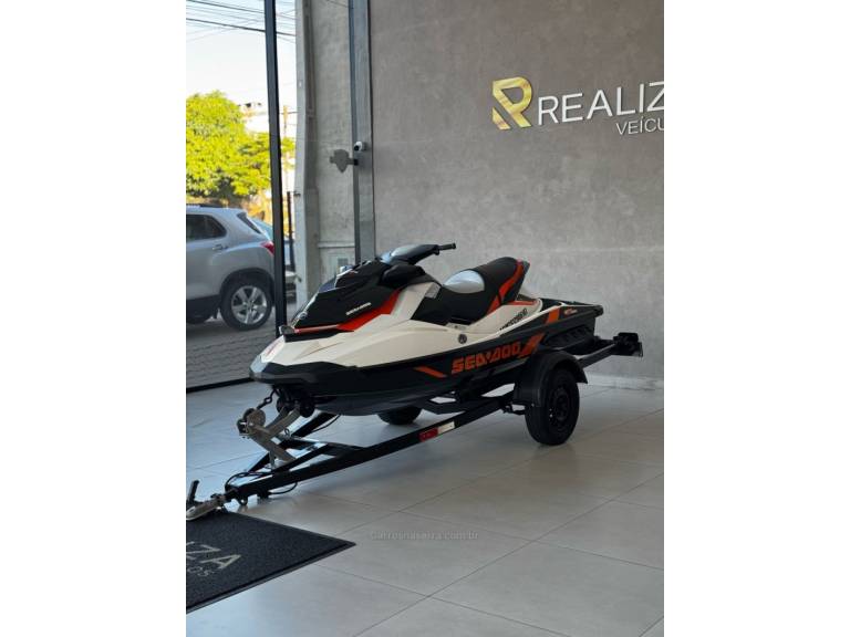 SEADOO - JET SKI - 2012/2012 - Branca - R$ 74.900,00