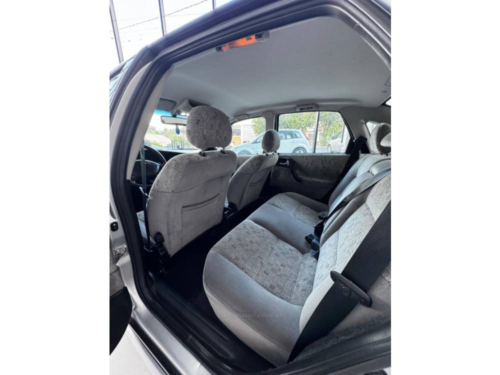 CHEVROLET - VECTRA - 2005/2005 - Cinza - R$ 34.900,00