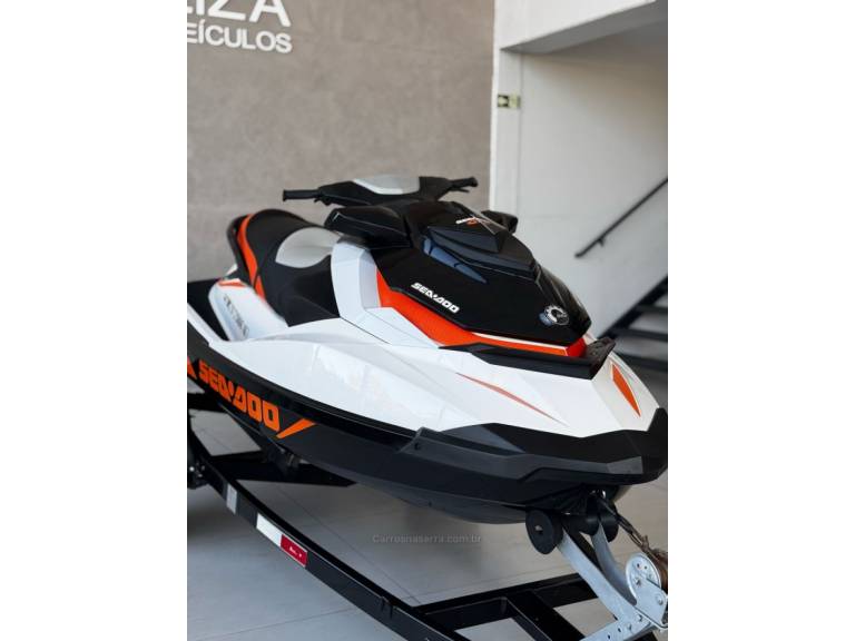 SEADOO - JET SKI - 2012/2012 - Branca - R$ 74.900,00
