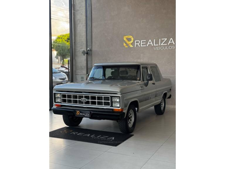 FORD - F-1000 - 1990/1991 - Prata - R$ 65.900,00