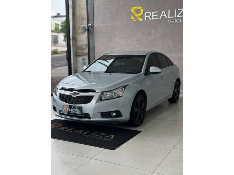 CHEVROLET - CRUZE - 2012/2012 - Prata - R$ 57.900,00