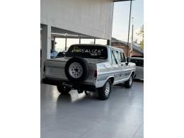 FORD - F-1000 - 1990/1991 - Prata - R$ 74.900,00