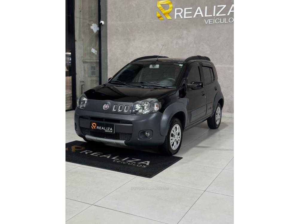 FIAT - UNO - 2014/2014 - Preta - R$ 42.900,00