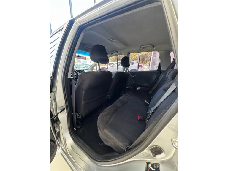 HONDA - FIT - 2010/2010 - Cinza - R$ 49.900,00