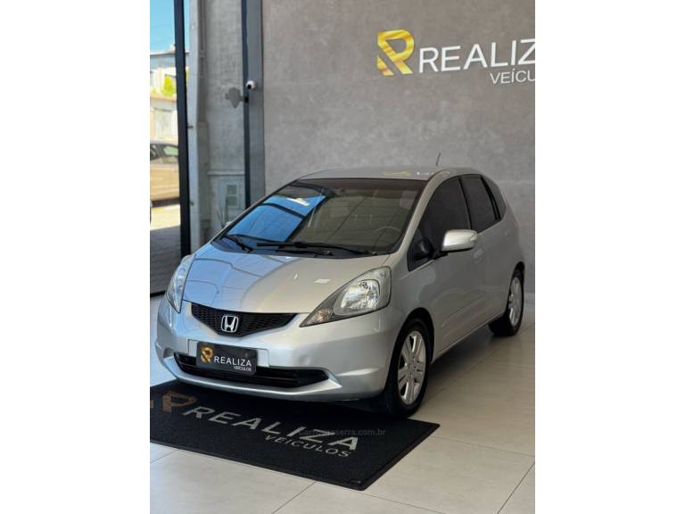 HONDA - FIT - 2010/2010 - Cinza - R$ 49.900,00