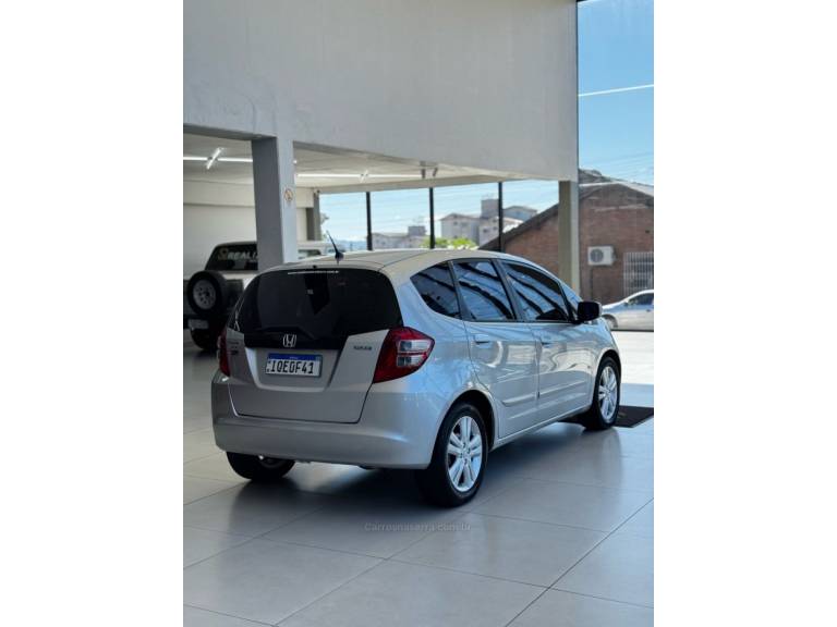 HONDA - FIT - 2010/2010 - Cinza - R$ 49.900,00