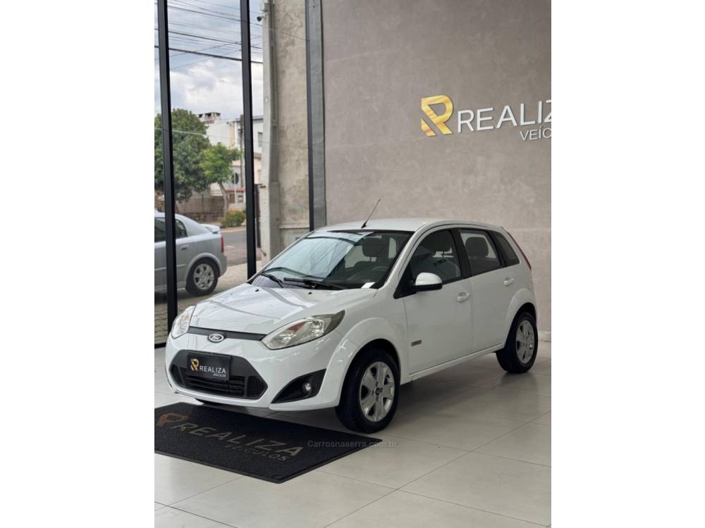 FORD - FIESTA - 2012/2012 - Branca - R$ 35.900,00