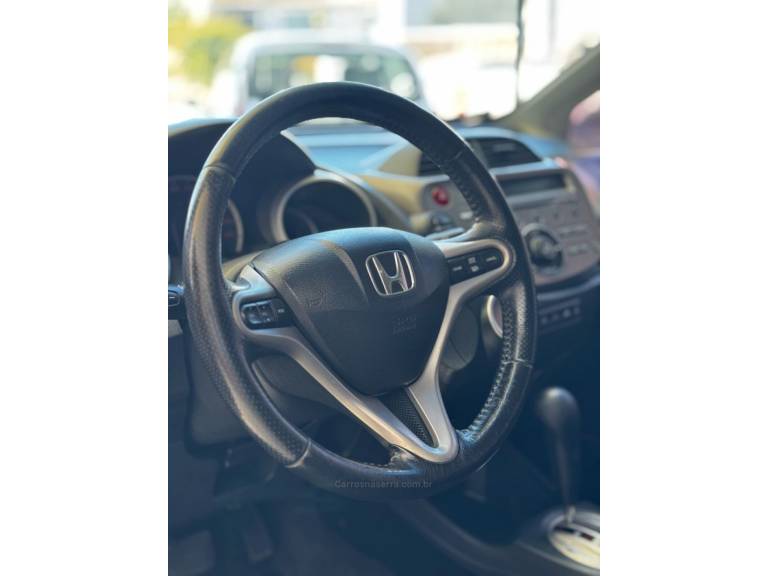 HONDA - FIT - 2010/2010 - Cinza - R$ 49.900,00