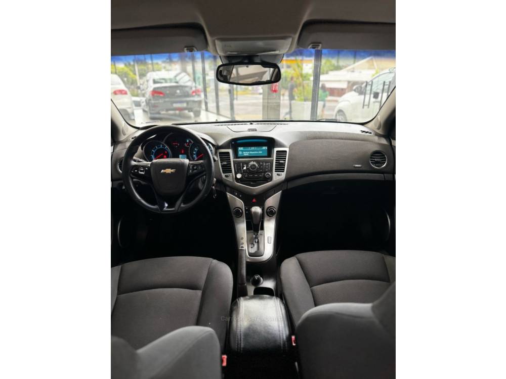 CHEVROLET - CRUZE - 2012/2012 - Prata - R$ 57.900,00